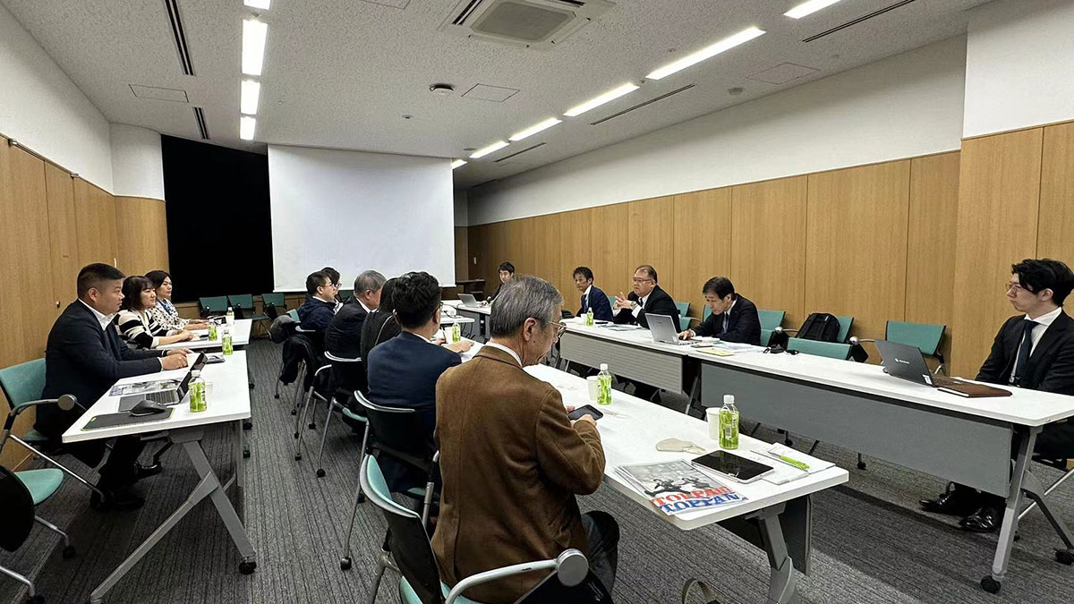 实地访问日本显示产业巨头,中日显示产业深度合作交流开启新篇章!