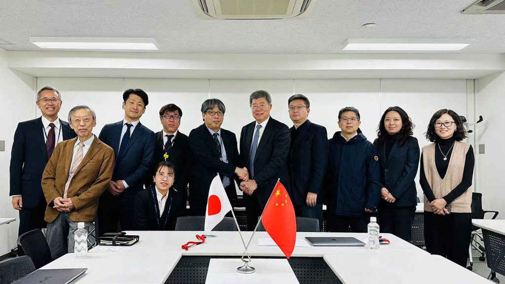 日本のディスプレイ業界大手を現地訪問、中日ディスプレイ産業の深い協力と交流が新章を切り開く！