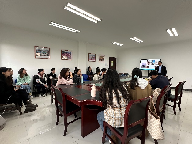 实邑文化助力中国高校学生赴日就业之路:FAST OFFER项目宣讲