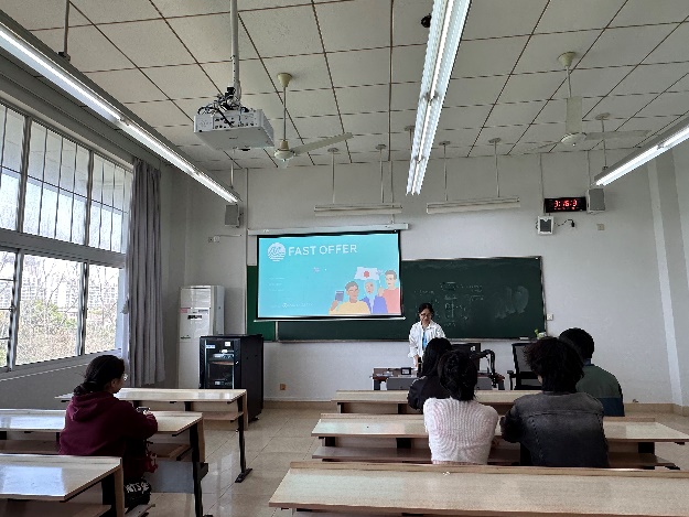 实邑文化助力中国高校学生赴日就业之路:FAST OFFER项目宣讲